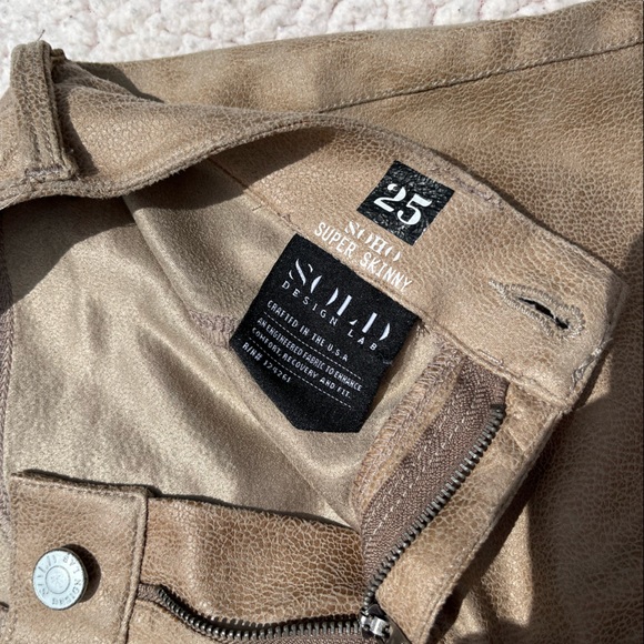 Soft Textured Pants - Picture 4 of 8